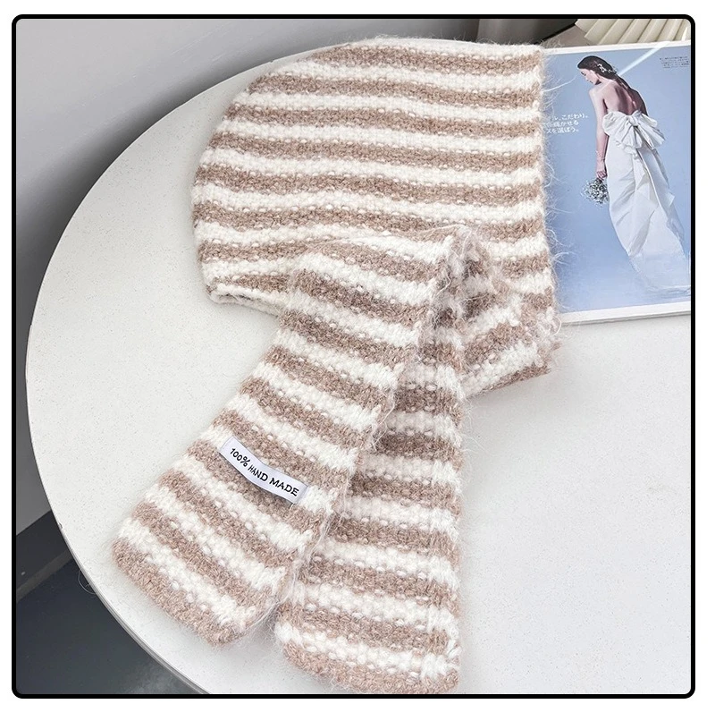 Koreanische handgefertigte gestreifte Strickmütze für Damen, warme Outdoor-Bombermütze mit Ohrenschutz für Herbst und Winter – Detail 9