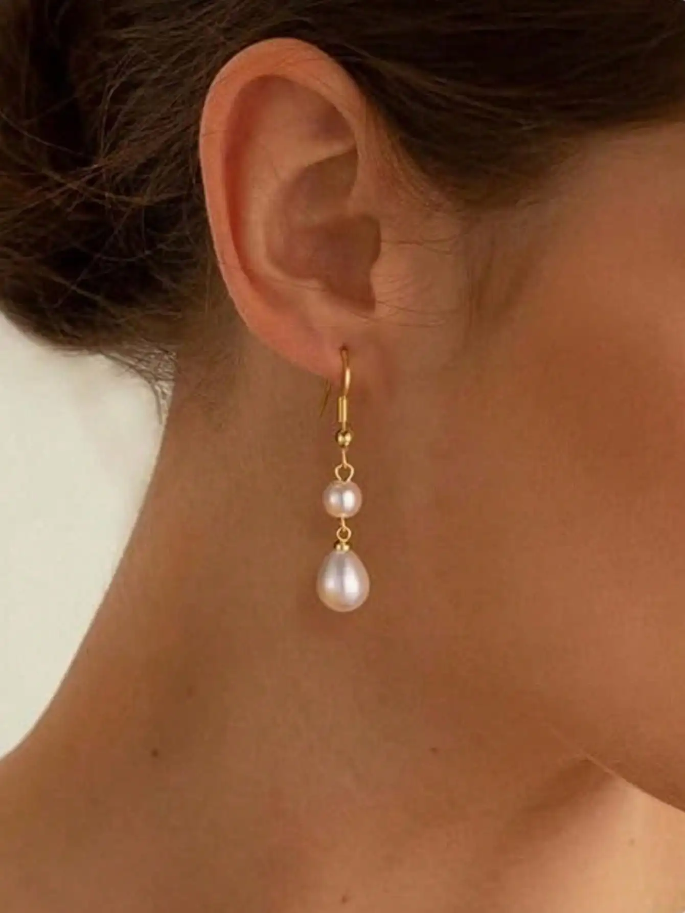 

Элегантные серьги-подвески с жемчугом для женщин, золотистые, с круглыми и каплевидными жемчужинами, идеально подходят для подружек невесты или для повседневной носки