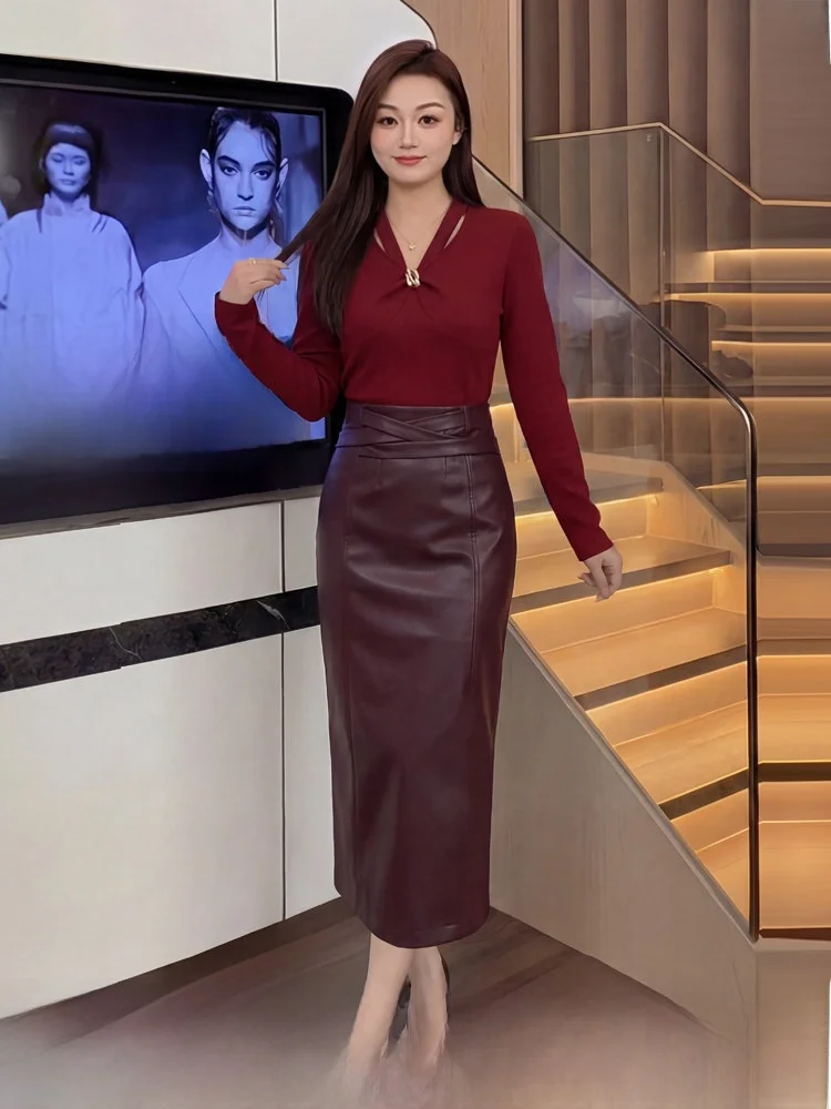 

Red Inner Wear Top And Skirt Set for plus Size Women Winter New Year Warrobe Half Body Skirt Light Maturity Style Commute Fas...