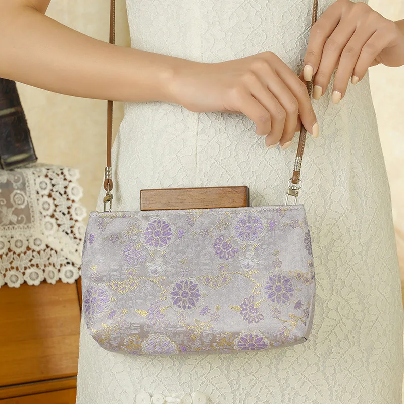 

Elegant Embroidered Silk Square Bag Crossbody Shoulder Bag for Hanfu And Traditional Chinese Style Fashion Accessory