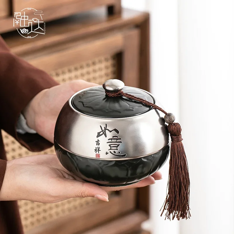 Chinese-style Sealed Tea Canister for Storing Tea Ceramic Tea Storage Canister Coffee Container