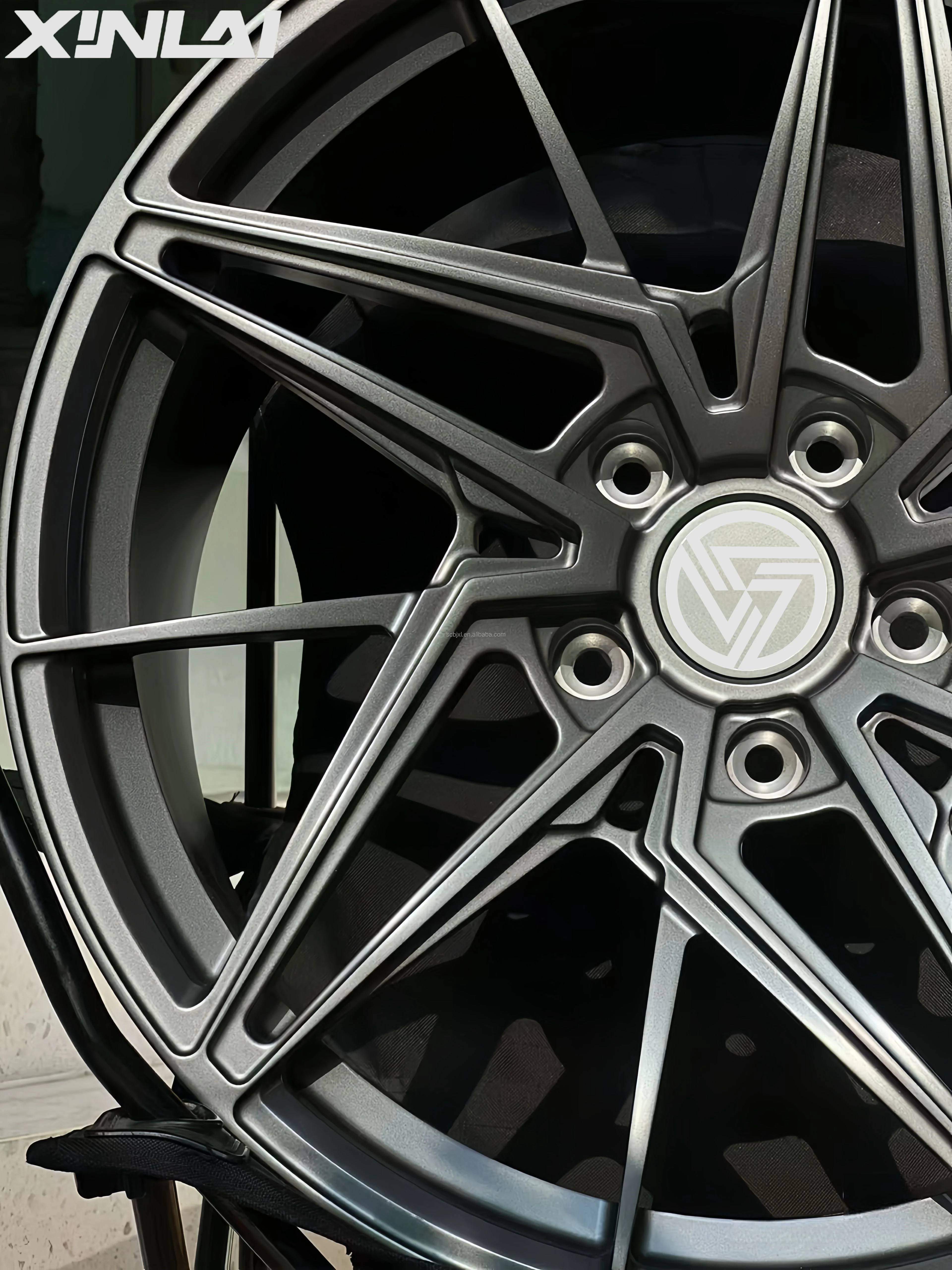 

BJXL Custom Deep Dish 5x114.3/120/130 18-21 Inch 1-Piece Passenger Rims Sport Car Wheels for Bentley Benz Luxury Tesla BMW