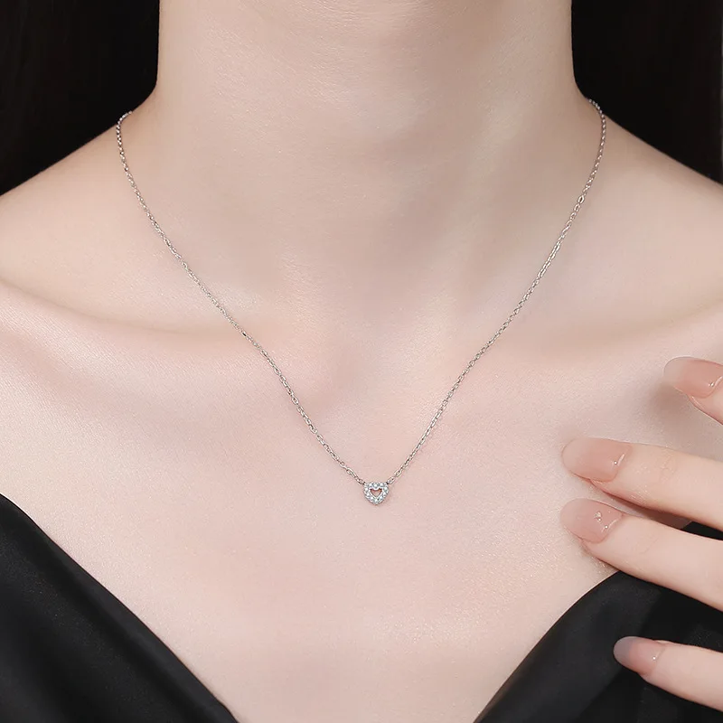 1.3 مللي متر D اللون مويسانيتي شكل قلب قلادة 925 فضة مختبر قلادة الماس النساء هدايا الزفاف غرامة مجوهرات حفلة