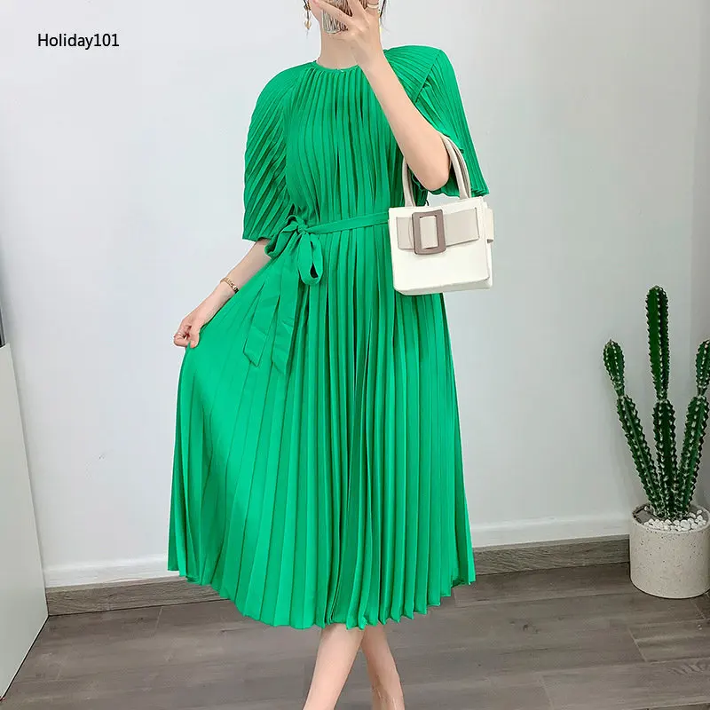 

Pleated Dress Women's Round Neck Short Sleeves Maxi Dresses With Belt High End Party Clothing 2023 Summer New