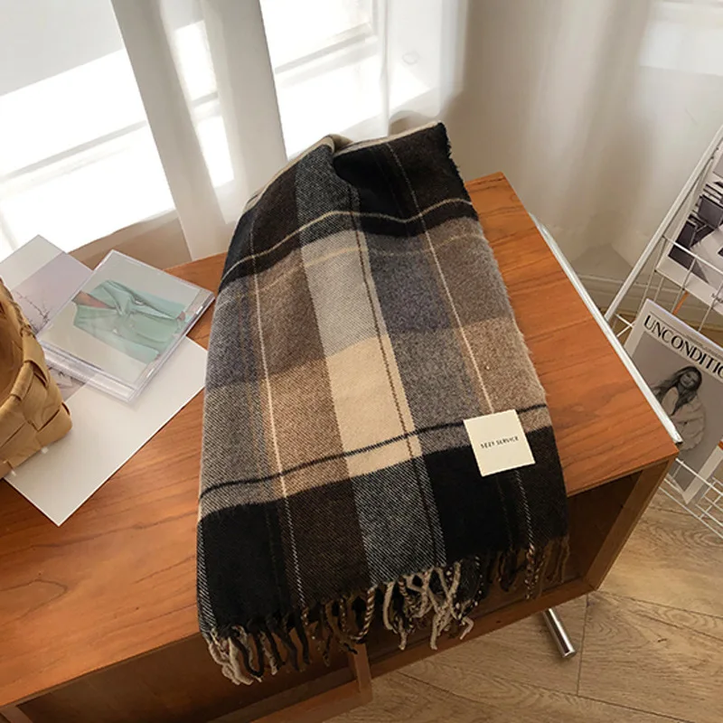 2023 scarf women luxury Autumn Winter Tassel Plaid Retro Korean Scarf