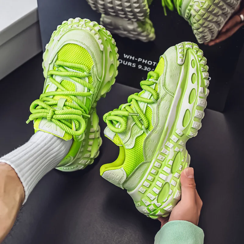 

Европейская дизайнерская обувь для мужчин, массивные кроссовки, трендовые сетчатые повседневные спортивные туфли на платформе, увеличивающие рост, молодежные кроссовки