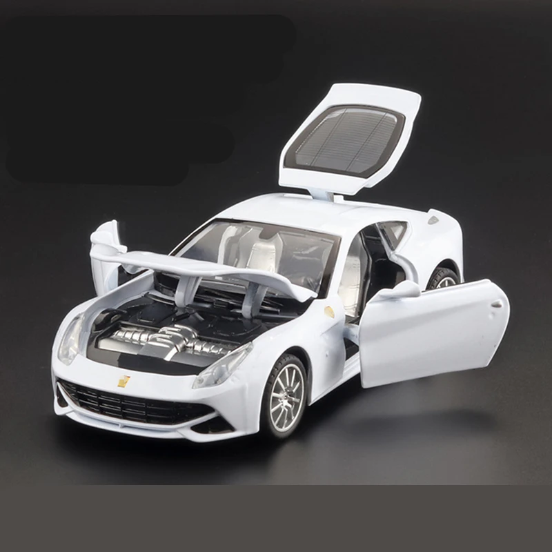 1:32 F12 Berlinetta Alloy Sports Car Model Diecast Metal Toy Vehicles Car Model Simulation Sound Light Collection Gift