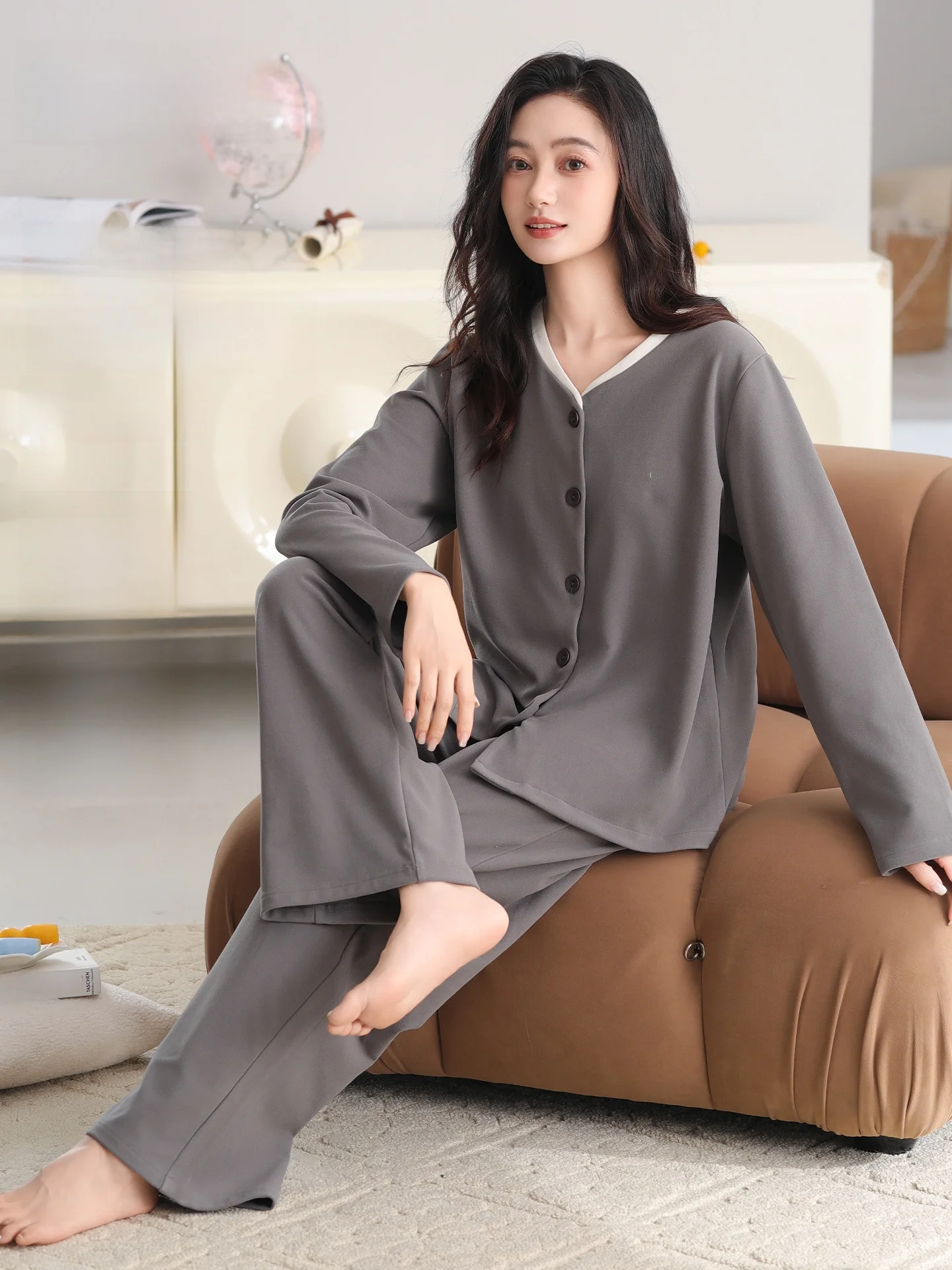 Ladies Velvet Sleepwear Long Sleeve Double Sided Flocking Sensation Home Clothes Warm Winter New Arrival Casual Style V Neck