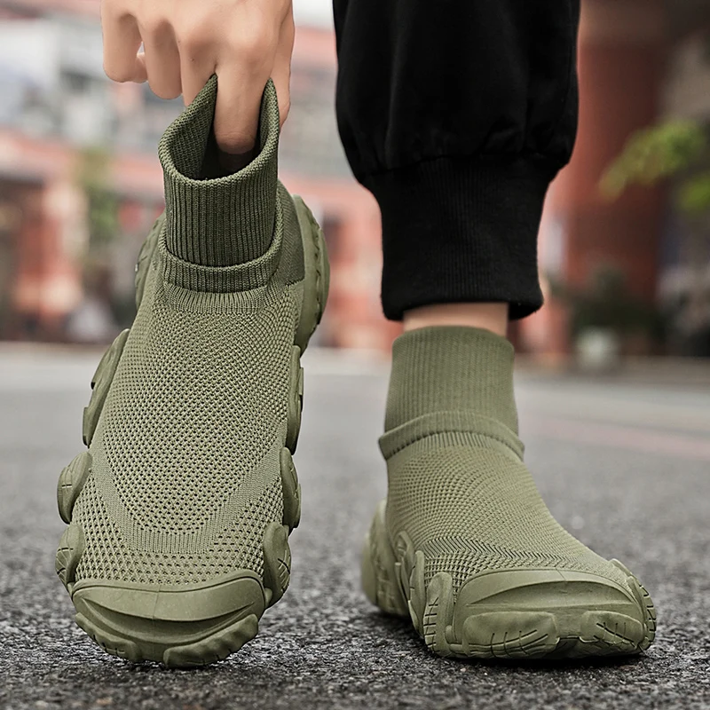 Four Seasons Breathable Mesh Shoes, Light Anti-slip Wear-resistant Mid-top Work Boots, Trend Matching Outdoor Men Sock Sneakers