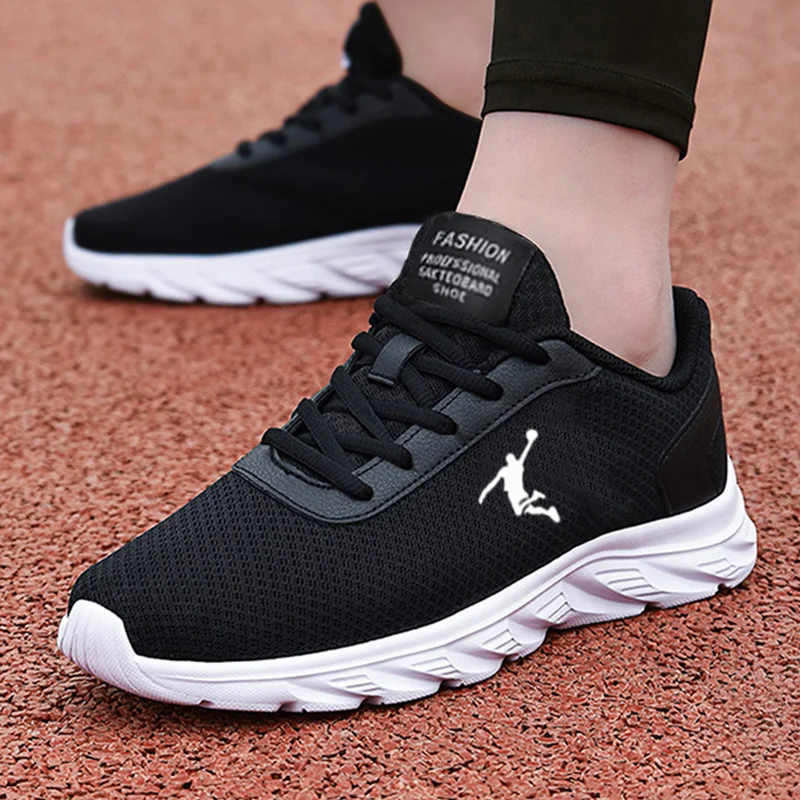 Hot Sale Running Shoes Men Mesh Breathable Men\'s Running Sneakers Lightweight Outdoor Trainers Sports Shoes Men Walking Tennis