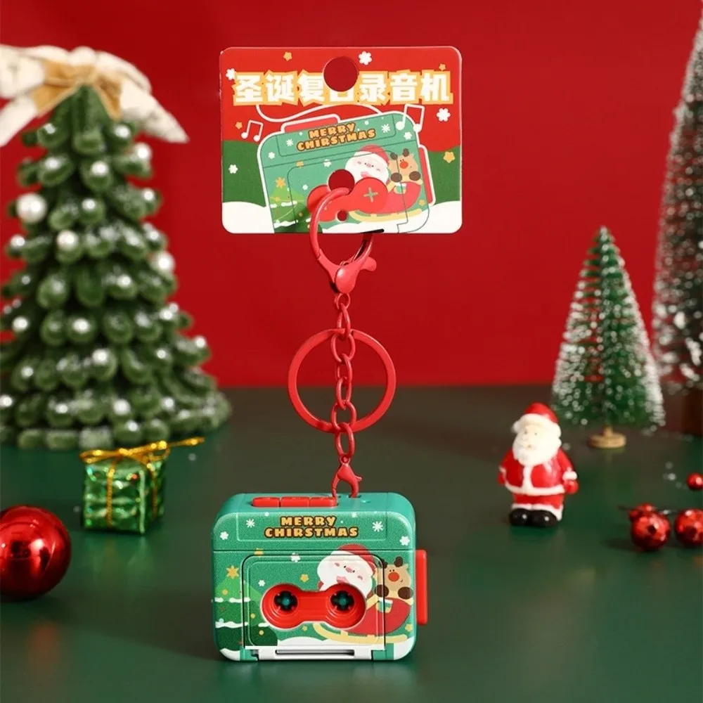 Vintage Cassette Recorder Key Chain Creative Commemorate Voice Mini Tape Recorder Santa Claus Reindeer Christmas Music Pendant