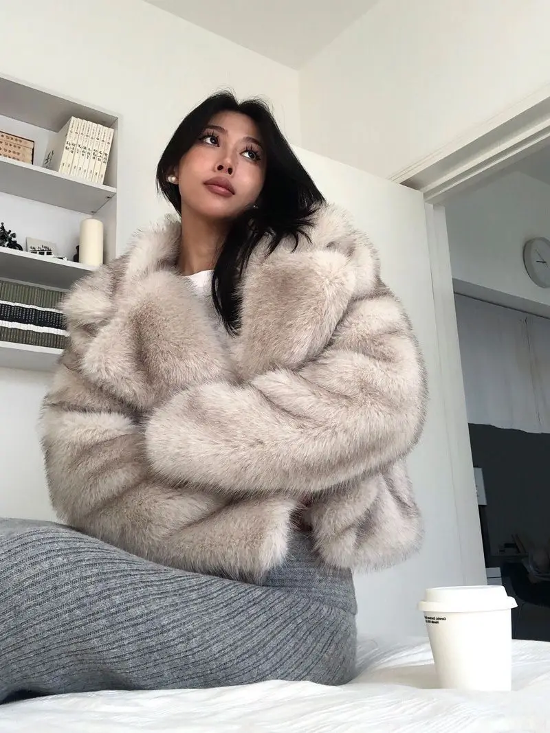 Luxury Faux Fox Fur Cropped Jacket for Women Winter Fluffy Cozy Warm Coats Female Fashion Street Lapel Collar Plush Outerwear