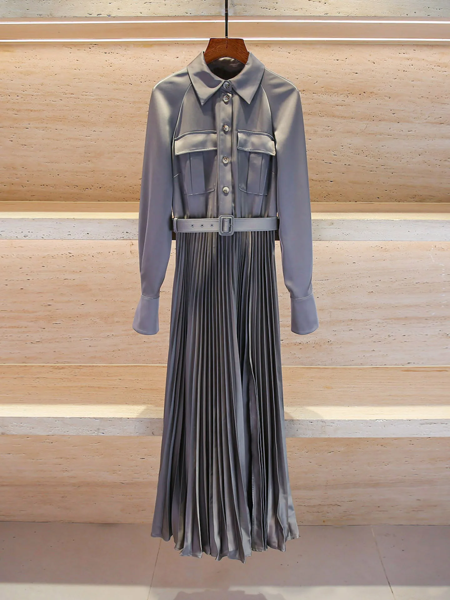 ハイウエストロングスカート ガーゼ生地 ベルト付き エレガント サテンロングスカート レディース 秋春 通勤 シンプル ハイウエスト