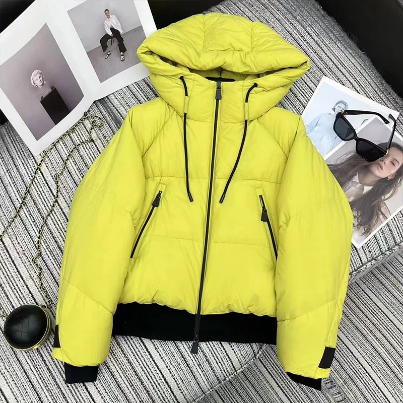 

High quality Basic style women's short hooded white down jacket for winter insulation outerwear new coat 25121221