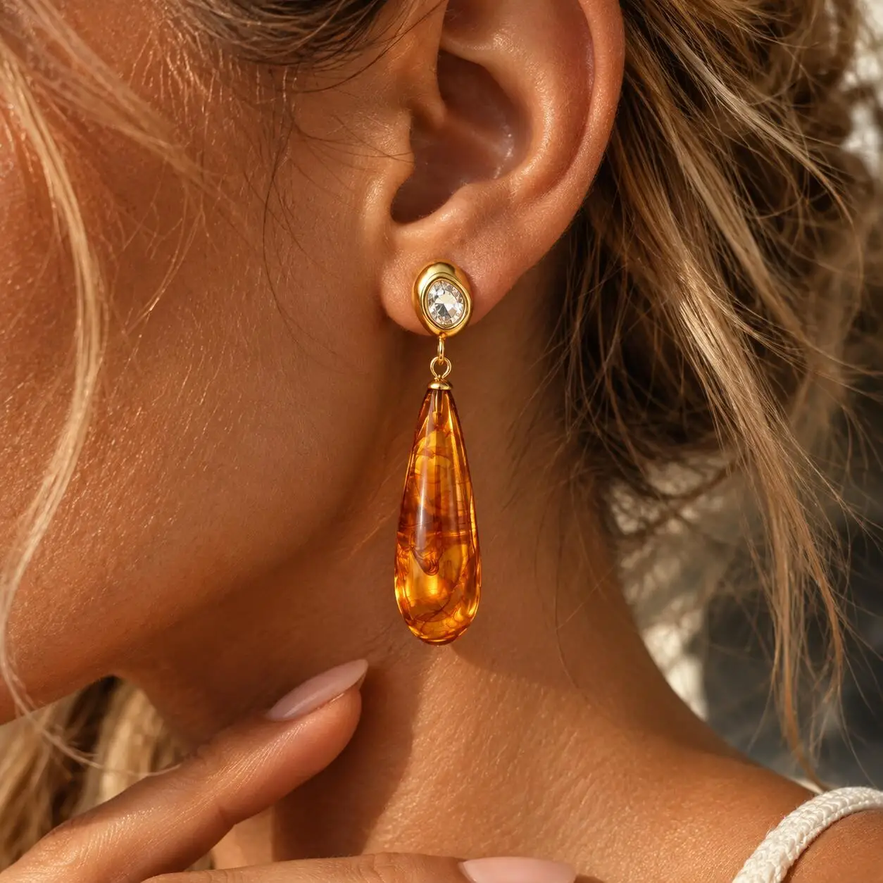 Amber Resin Teardrop Drop Earrings, 18K Gold Plated Stainless Steel Long Dangle, Vintage Jewelry for Women