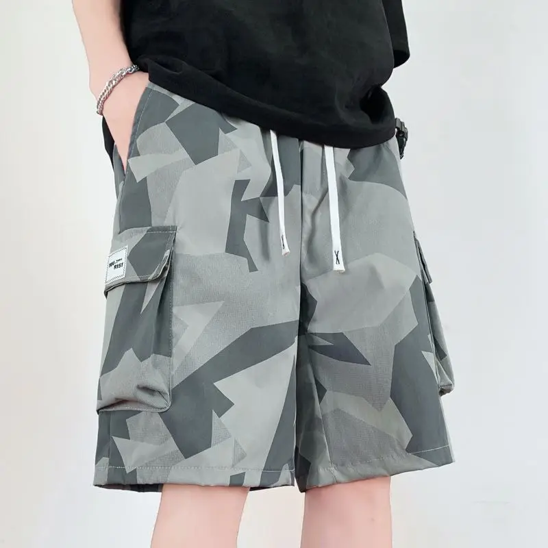 

Шорты из ледяного шелка, мужские новые летние стильные шорты для подростков, быстросохнущие, повседневные тенденции и универсальные