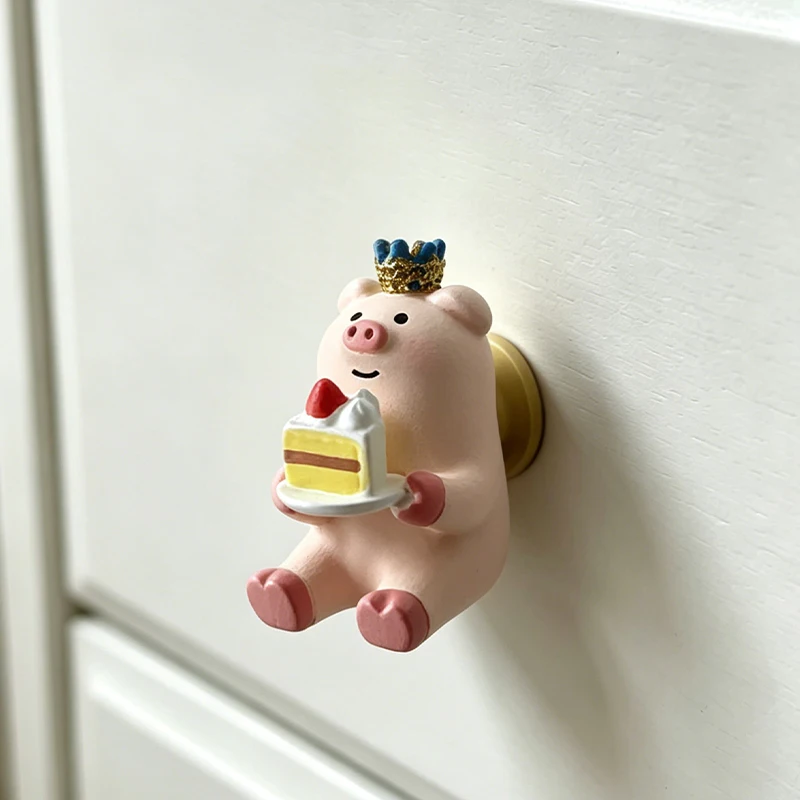 Crowned Animal Shaped Resin Drawer Knobs Frog Panda Pig Cabinet Pulls Household Cupboard Dresser Furniture Hardware Home Handles