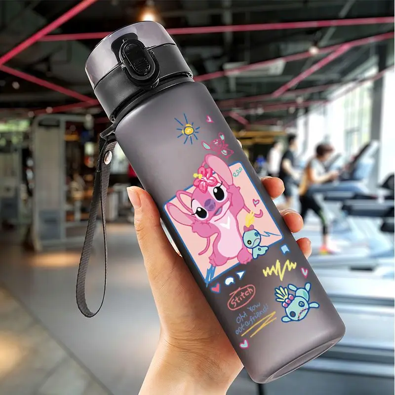 Lilo & Stitch-botella de agua deportiva de gran capacidad, vaso de plástico portátil con dibujos animados, para beber, color negro y azul, para