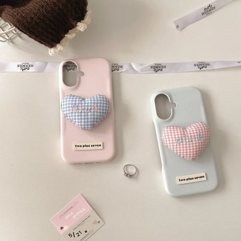 

Suitable for Apple16PROMAXUnique Heart-shaped Phone CaseiPhone15/14PROSolid Color Lambskin13PRO