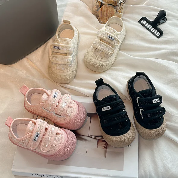 

New Autumn Kids Shoes Casual Children Footwear Sneakers Bling Leisure Girls tennis Shoes Sports Flats Girl Platform Shoes