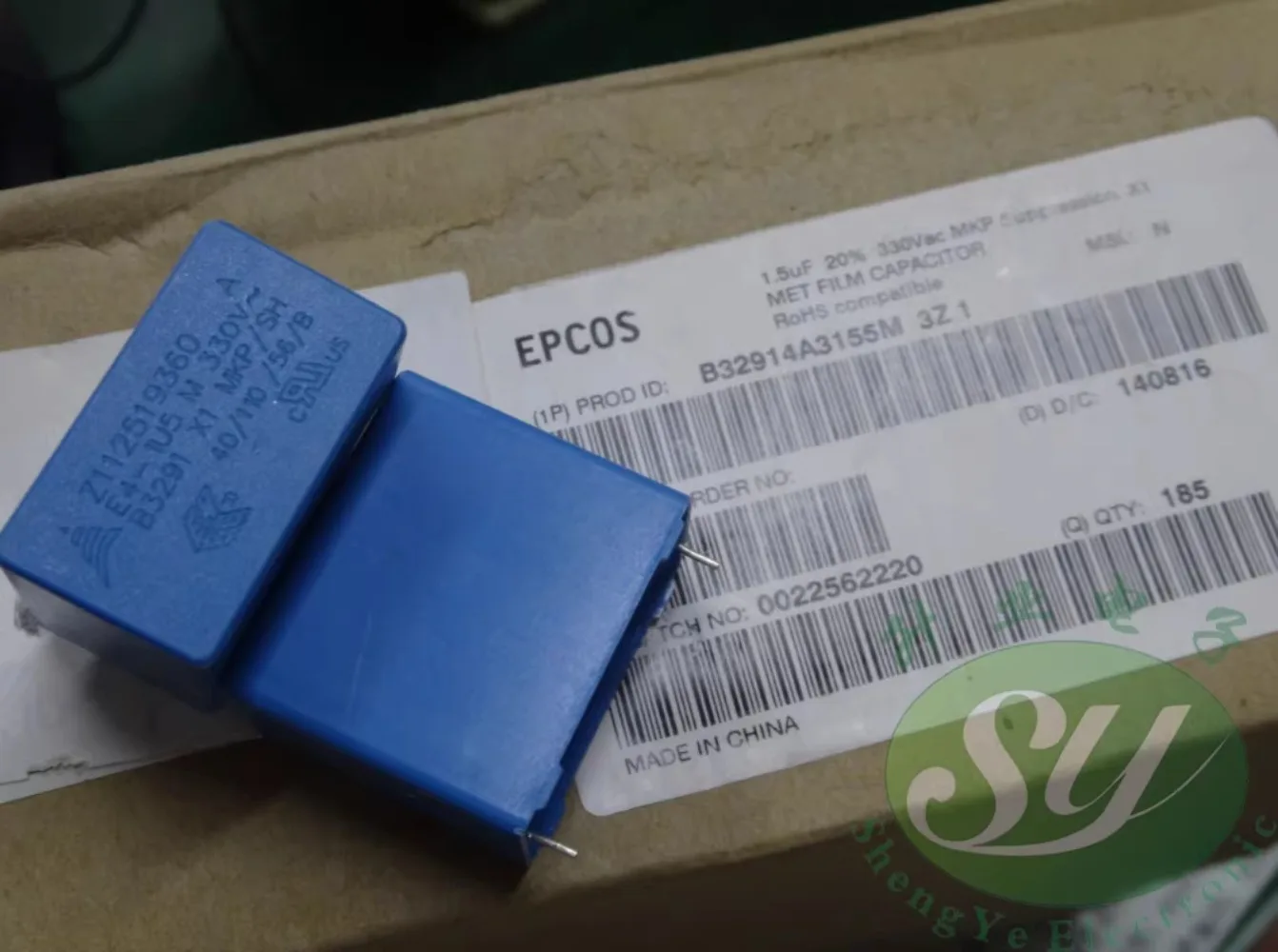 

5PCS EPCOS 1.5uf/330vAC 1u5 155 X1 New 28MM film capacitor B32914A3155M