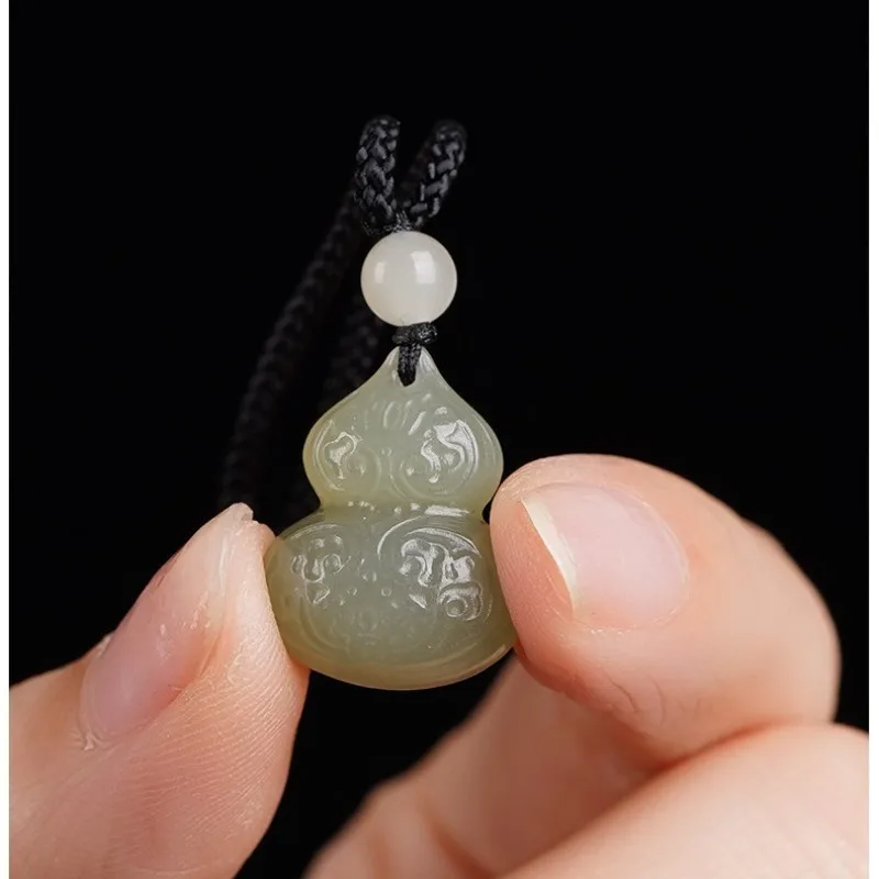 

Natural Hetian Green Jade Fortune Blessing Gourd Pendant Unisex Jade Necklace Pendant Amulet Gifts