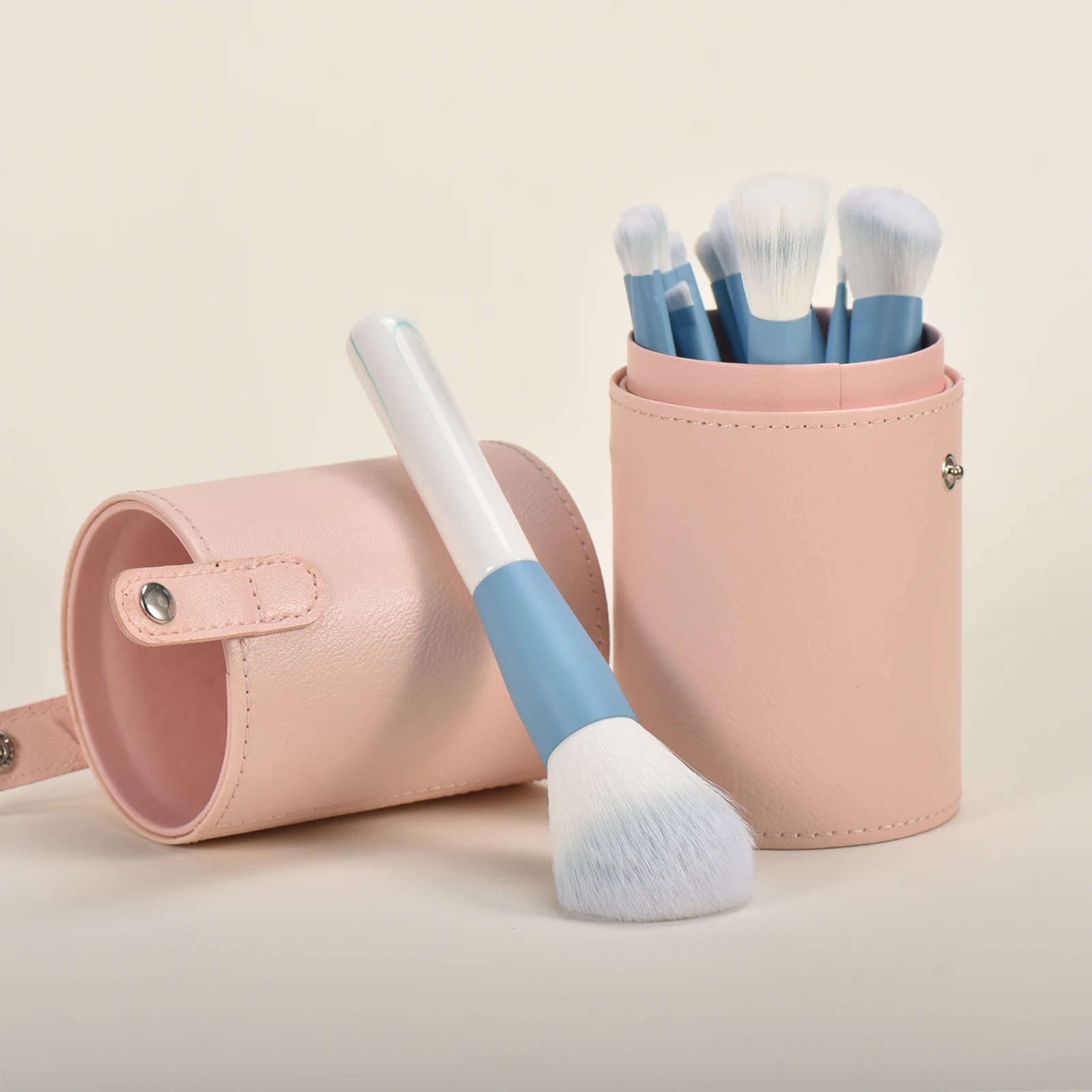 12 wooden handle makeup brush Large powder brush Dot Color brush eyeshadow concealer Eyebrow brush Makeup brush storage bucket