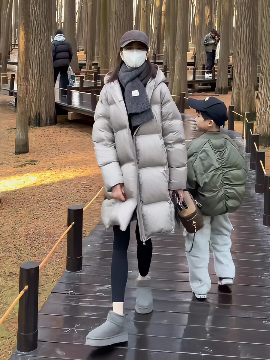 Women's Hooded Mid-Length down Jacket 90% White Duck down Warm Versatile Outerwear Thickened Korean Style Commute Fashion