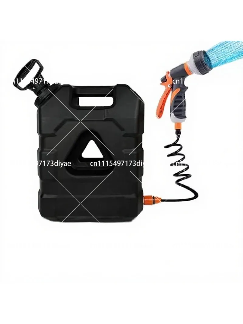 21L Portable Pressurized Water Tank with Manual Air Pump for Camping 4x4 Off Road