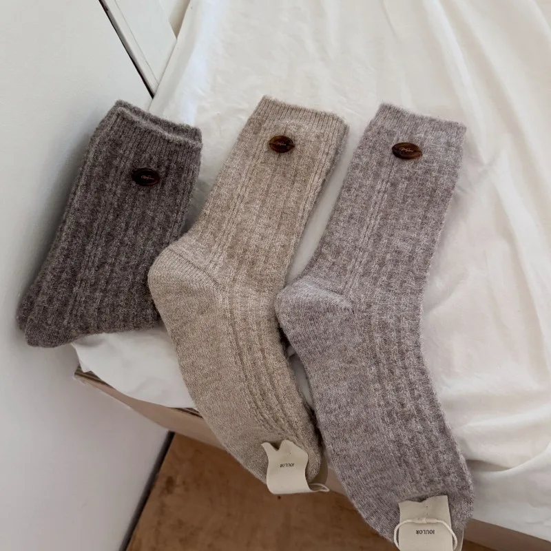 SP&CITY Japanese Button Wool Socks Women's Winter Soft Thickened Warm Stacked Socks Solid Color Comfort Breathable Mid Tube Sock