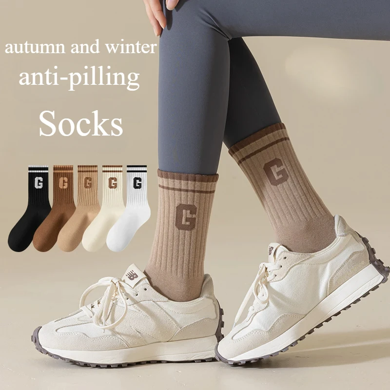 

10 Pairs Women's High Quality Socks Alphabet Sports Mid Length Socks Winter Sports Women's Trend Socks Soft Winter House Socks