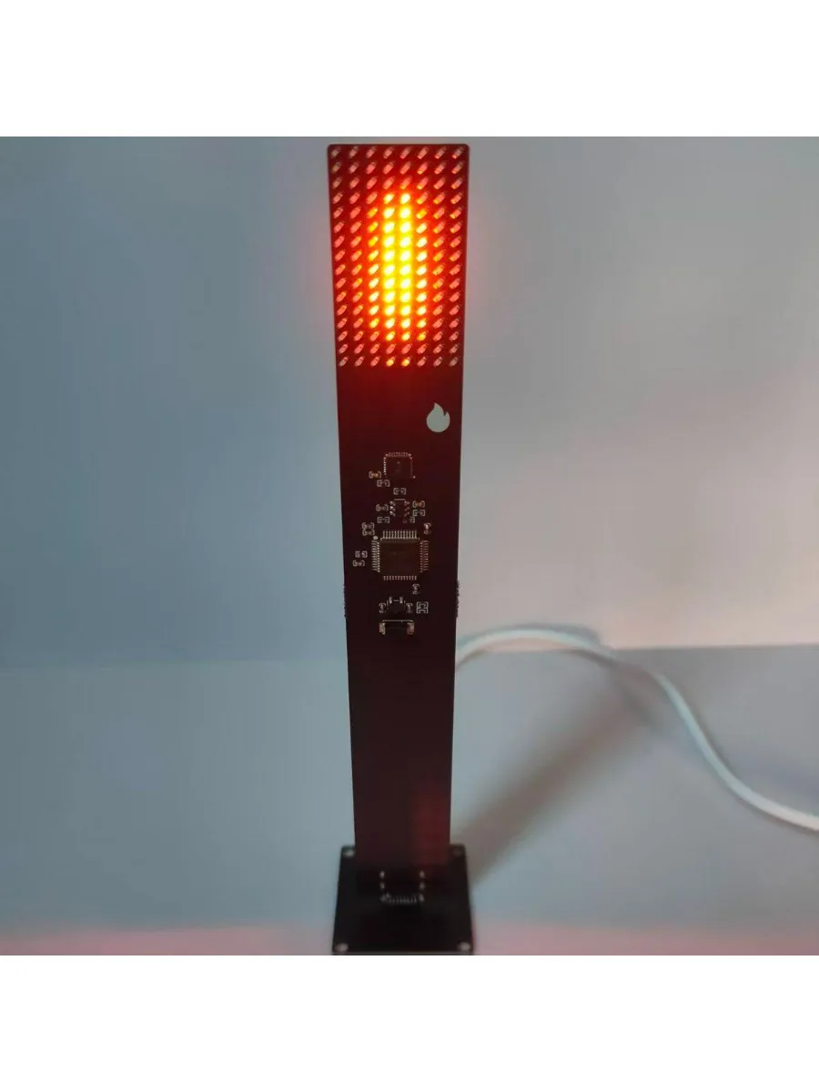 Creatief bureaubladornament, elektronische kaarsensimulatie, vlampixelfakkel, e-sportkameratmosfeer, huisdecoratie kunstcadeau - afbeelding 2