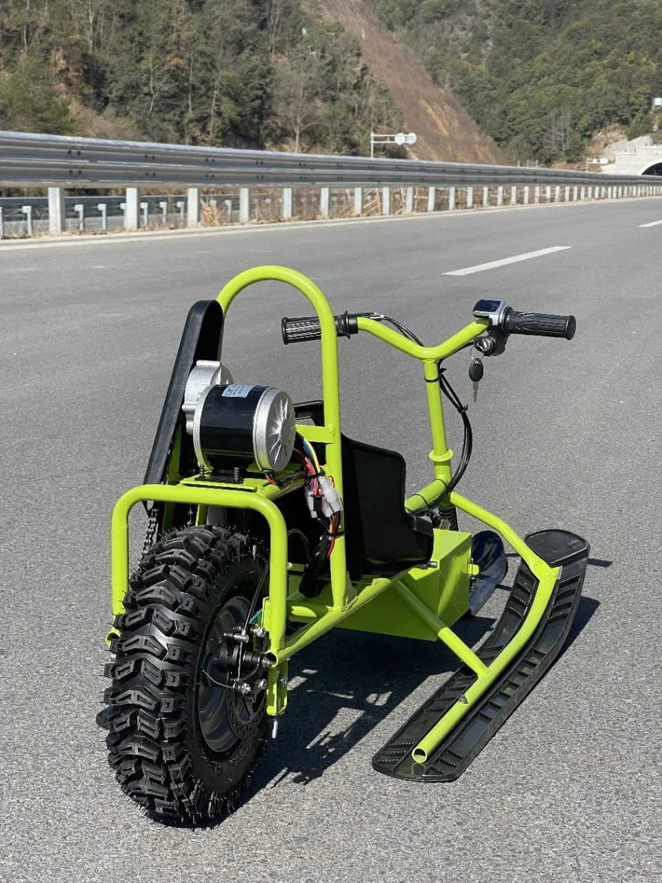 Snowmobile, Ski Sled, ATV, 4x4 Off-Road Vehicle, All-Terrain Desert Car, Sand Dune Buggy, Winter Sports Utility Vehicle