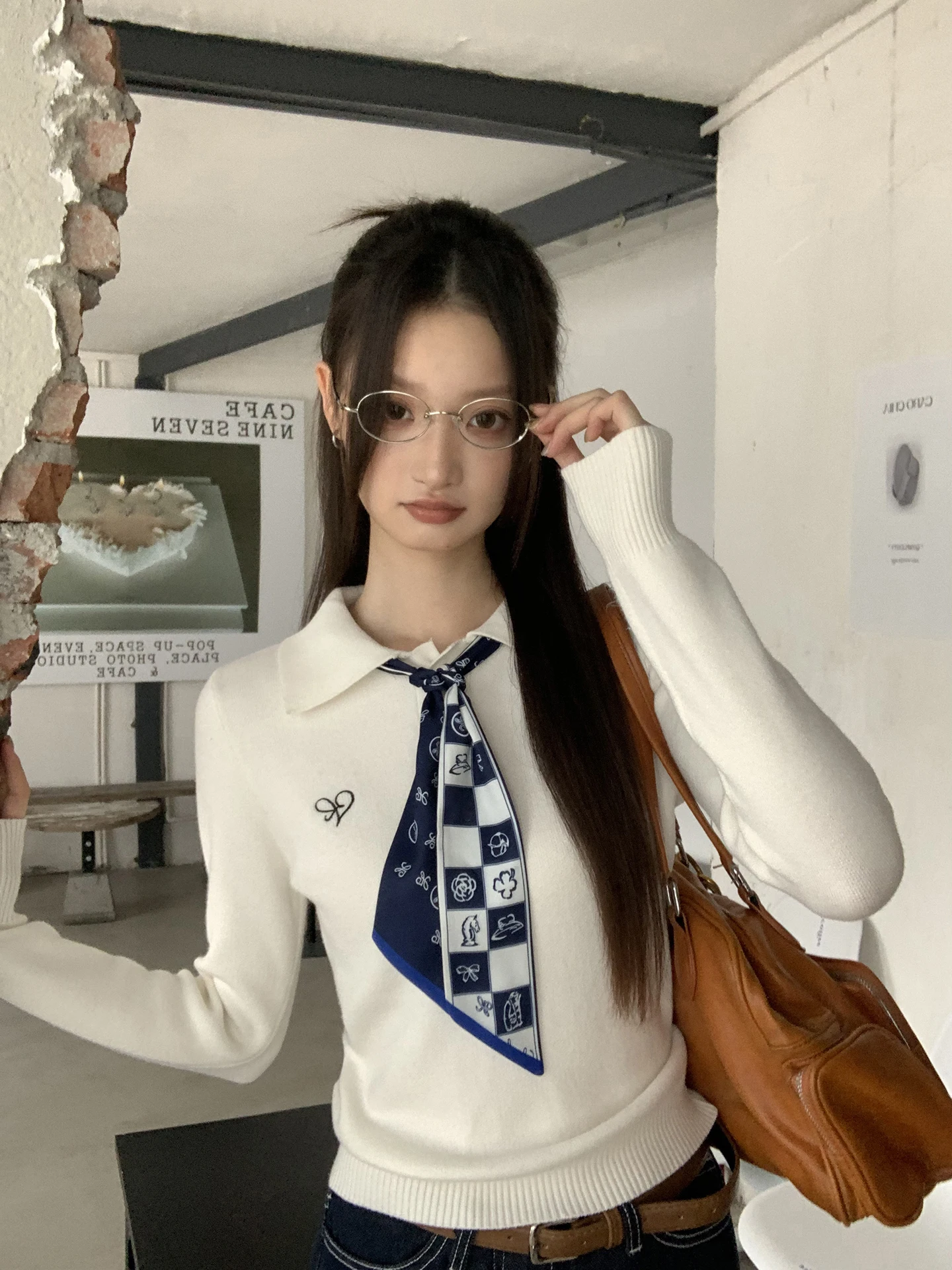 

Белый трикотаж Ne, женский осенне-зимний облегающий дизайнерский свитер Sense, высококачественный повседневный свитер для поездок на работу...