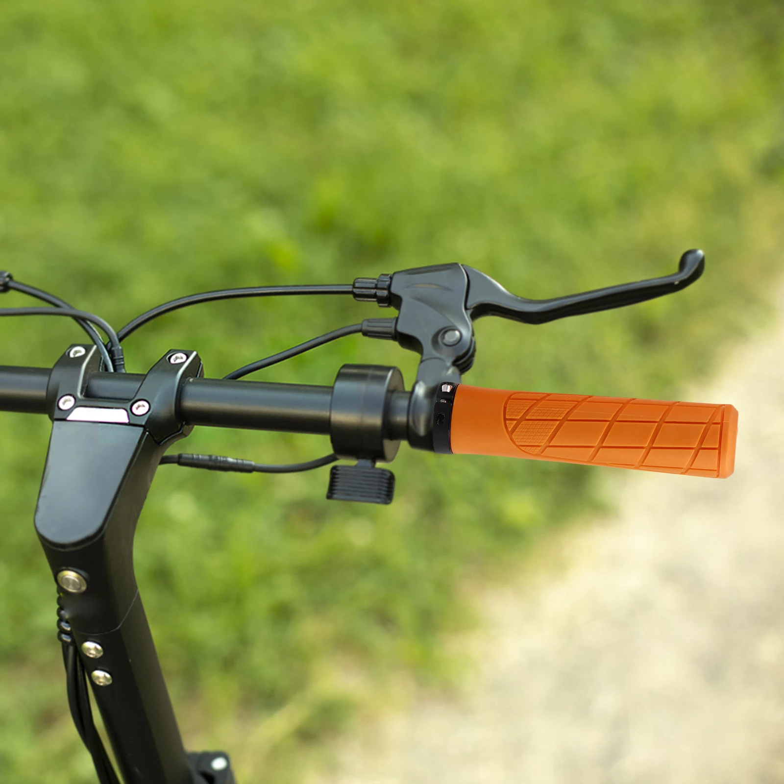 

2pcs Rubber Bicycle Handlebar Non Slip Comfortable Mountain Bike Ergonomic Grips Shock Absorbing For Scooter Tricycle Kids Road