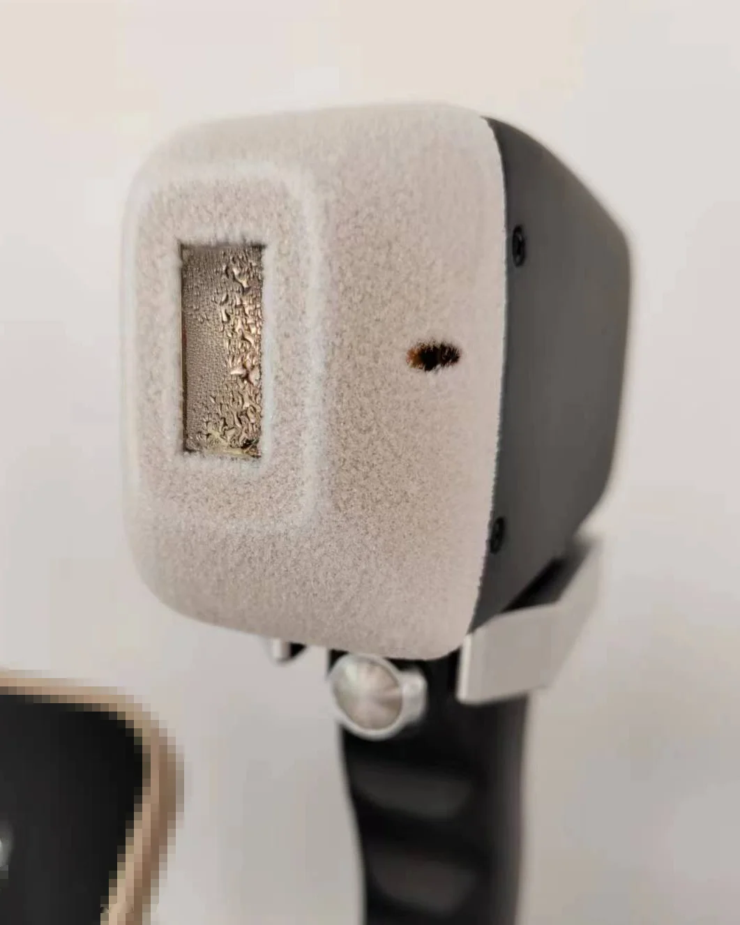 

Профессиональный безболезненный охлаждающий диодный лазер для удаления волос, постоянный 755 нм, 808 нм, 940 нм, 1064 нм, 4 длины волны для использования в салоне