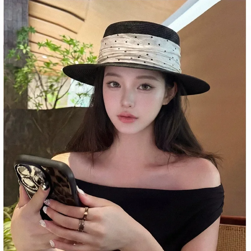 2026 French Polka Dot Flat Top Straw Hat Women Summer Seaside Vacation Sun Protection Versatile Sun Hat