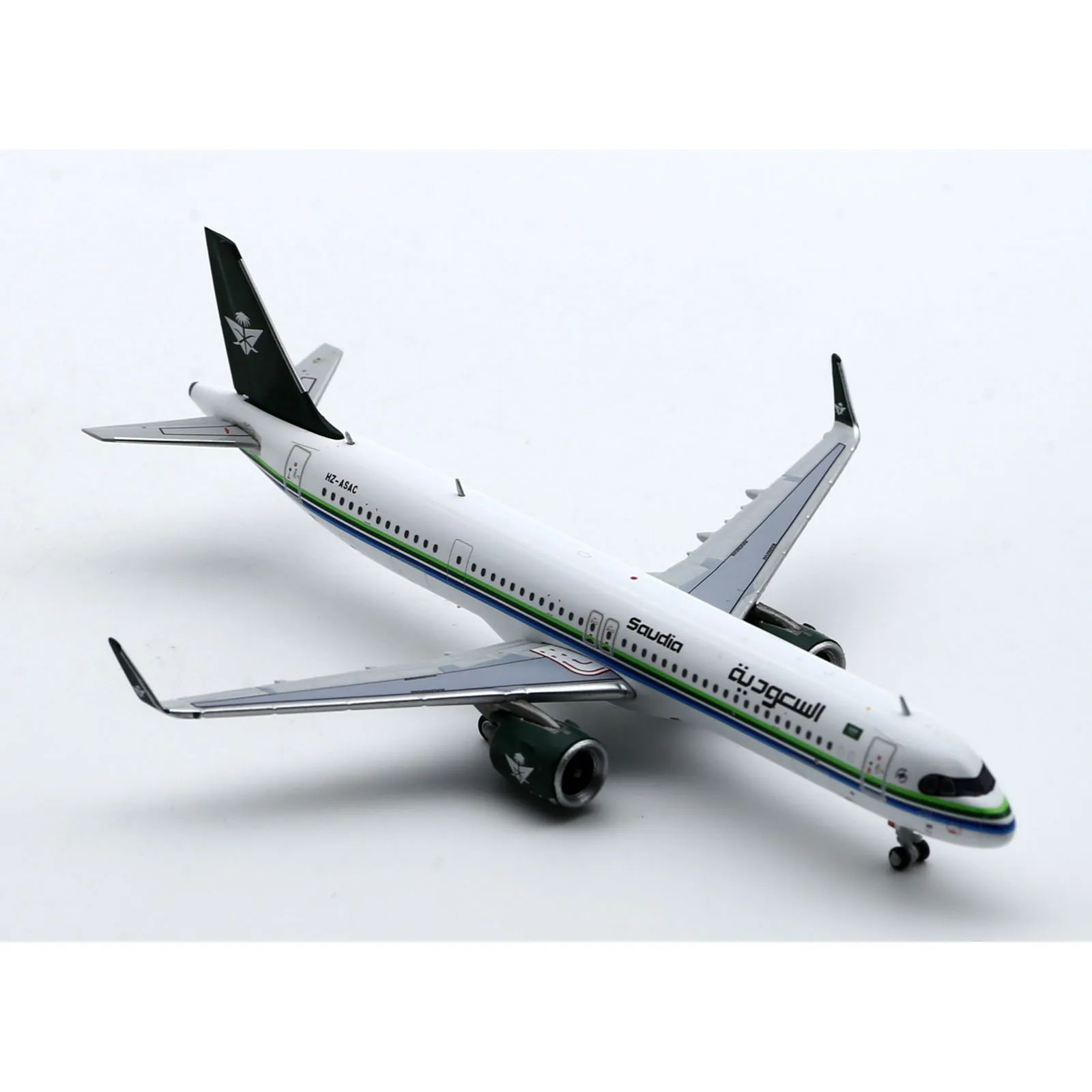 XX40188 Alloy Collectible Plane Gift JC Wings 1:400 Saudi Arabian Airlines \