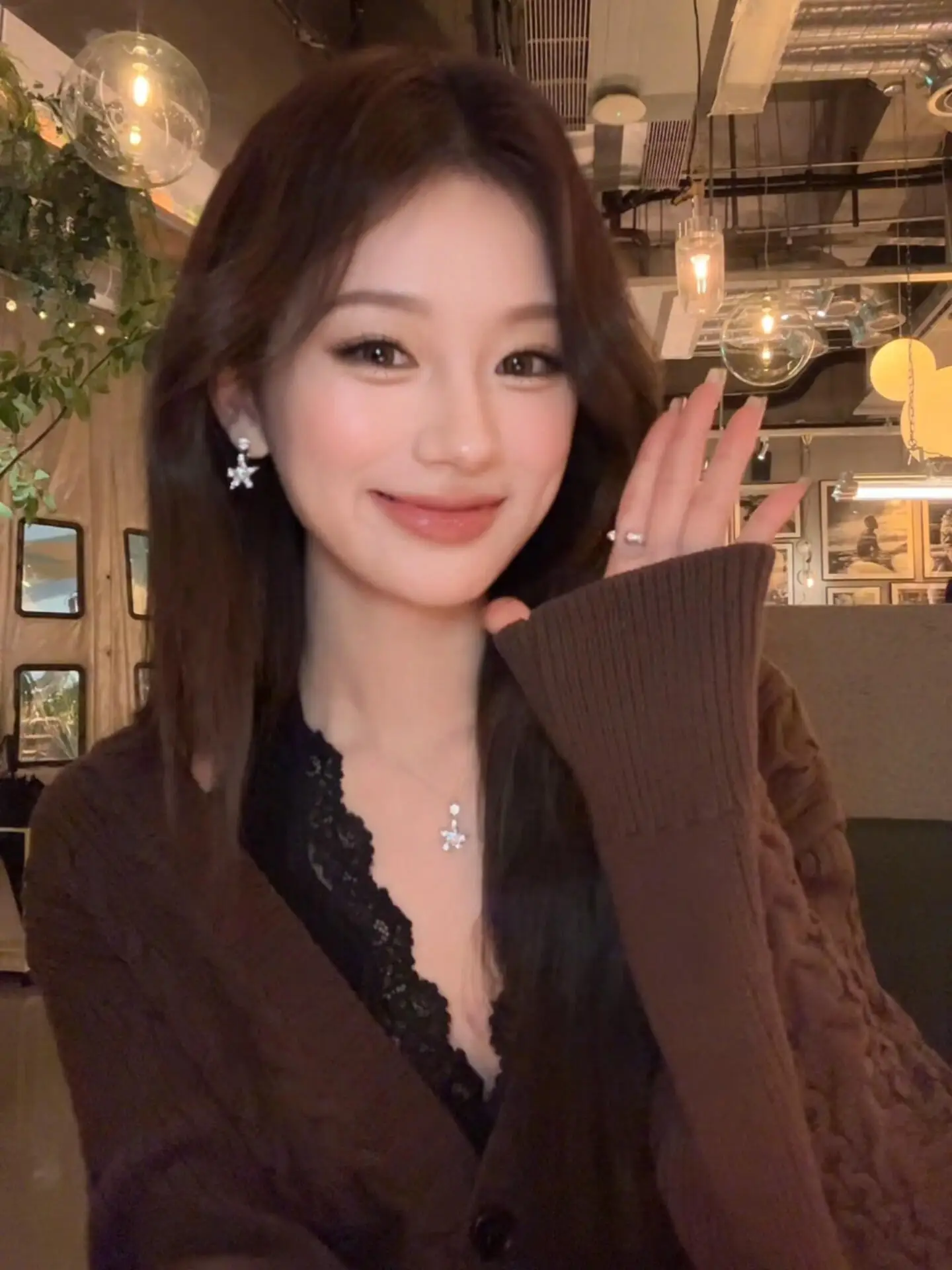 

Женский комплект: кардиган с V-образным вырезом и длинными рукавами, вязаный свитер и топ на бретельках, корейский стиль, облегающий крой, осенне-зимний модный комплект