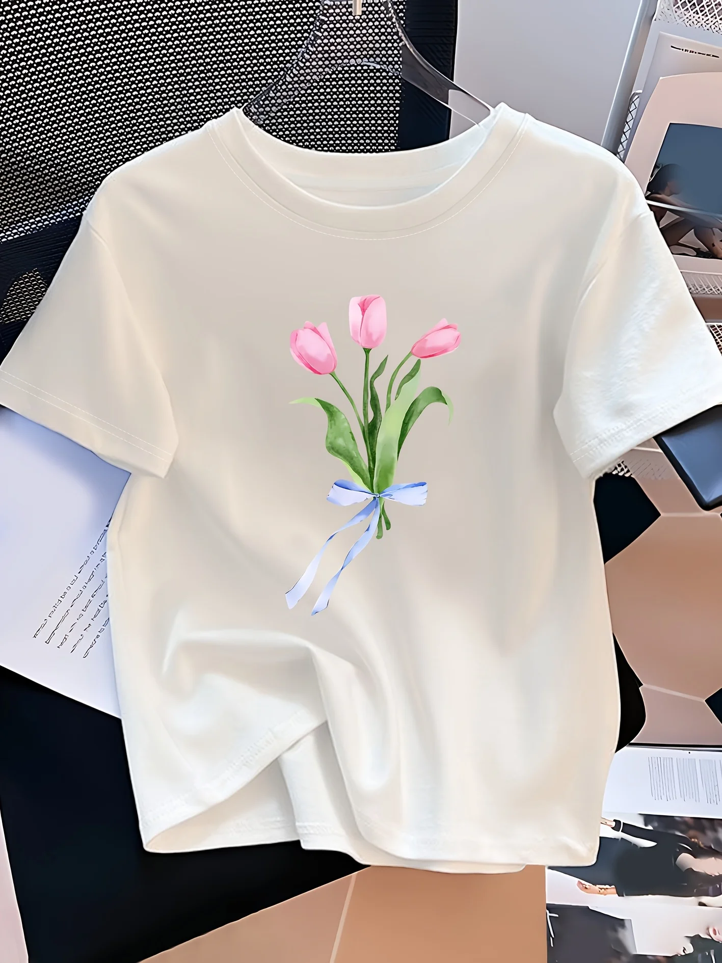 Women's Casual Crew Neck T-Shirt Pink Tulip and Bow Print Soft Stretch Fabric Short Sleeves Four Season Fashion Top Graphic Y2K