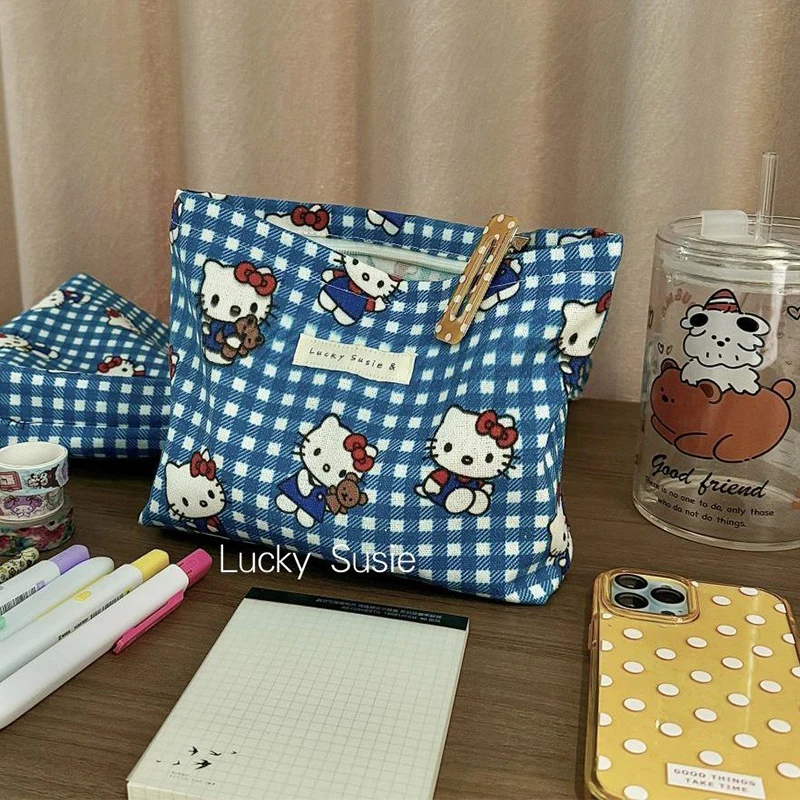 Hello Kitty Sanrio Cosmetic Bag Kawaii Cartoon Outdoors Student Zipper Printing Handbag Travel Cosmetics Storage Bag Toys Girls