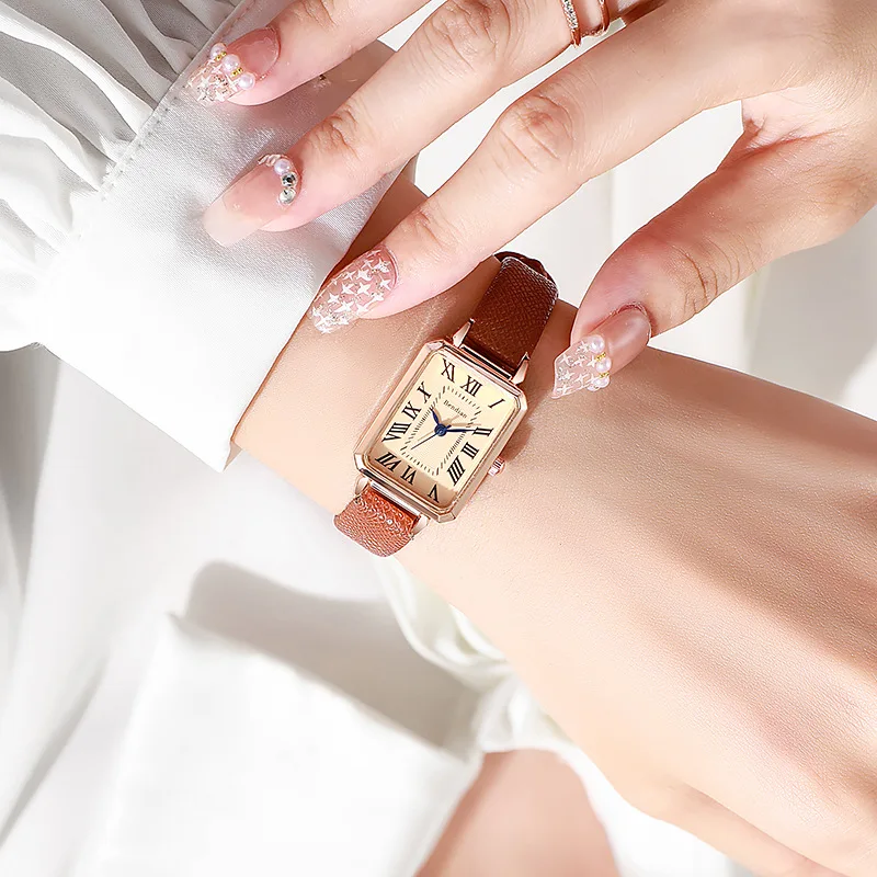 Reloj de cuarzo chapado en oro de lujo para mujer, reloj cuadrado de acero inoxidable para mujer de negocios, reloj de moda, reloj plegable de escala Simple