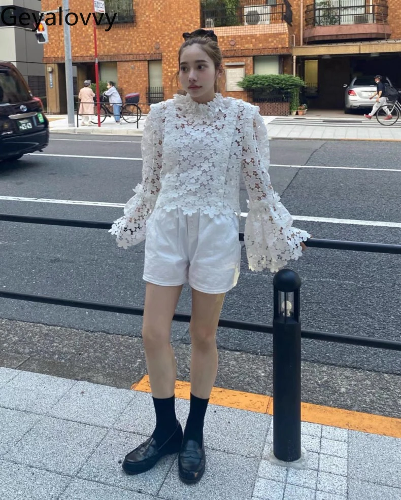 Japanese Casual Versatile Elastic Waist Sweet Cute Girls Shorts Summer New White Student Straight Short Pants for Women