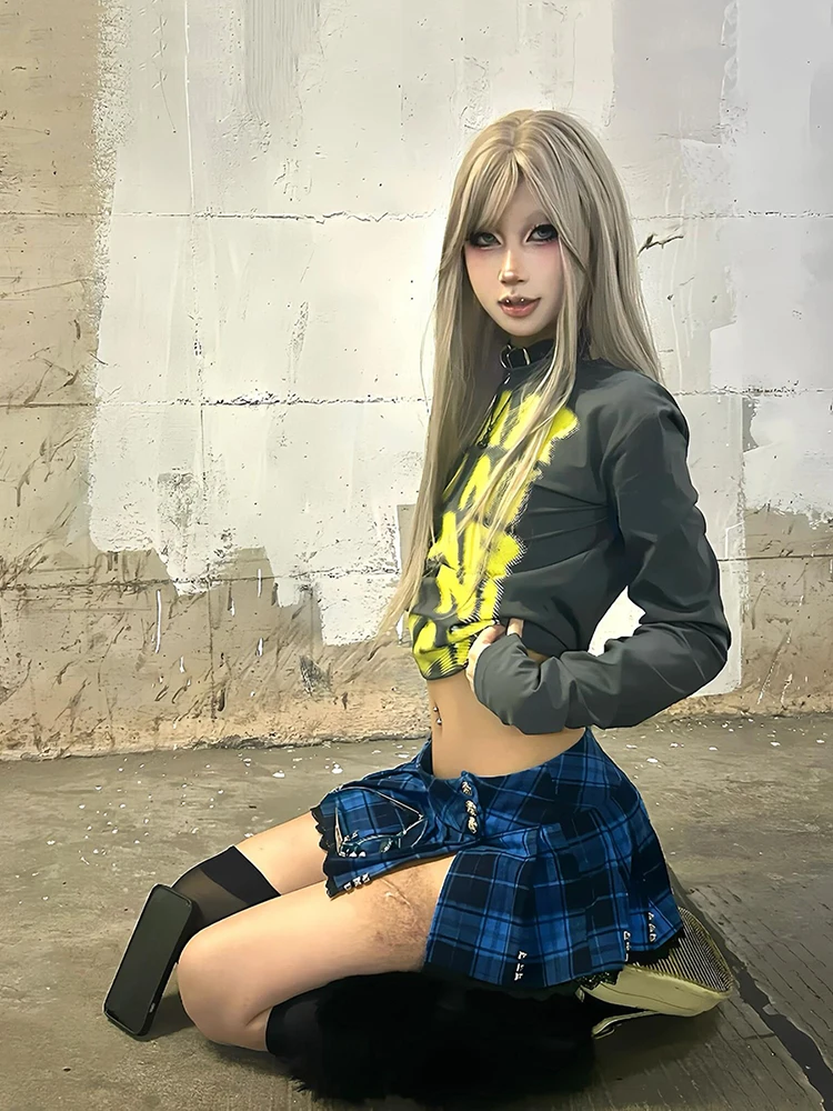 REDDACHiC Dichtgeknoopt Wrap Vrouwen Mini Rok Vintage Patchwork Kant Klinknagels Open Been Gedrapeerde Plooirok JK Zomer Grayu Y2k Kleding