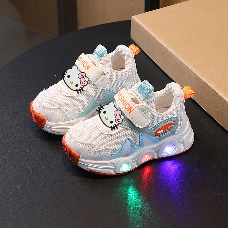 أحذية سانريو هالو كيتي للأطفال كاجوال شبكية قابلة للتنفس أحذية رياضية مضيئة للأولاد والبنات أحذية جري مضادة للانزلاق أحذية للأطفال الصغار #3