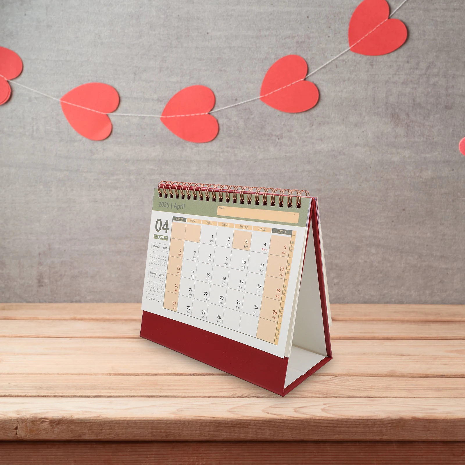 ปฏิทินตั้งโต๊ะปี 2025 ลายปั๊มทองสไตล์เกาหลี  แบบละเอียดอ่อน