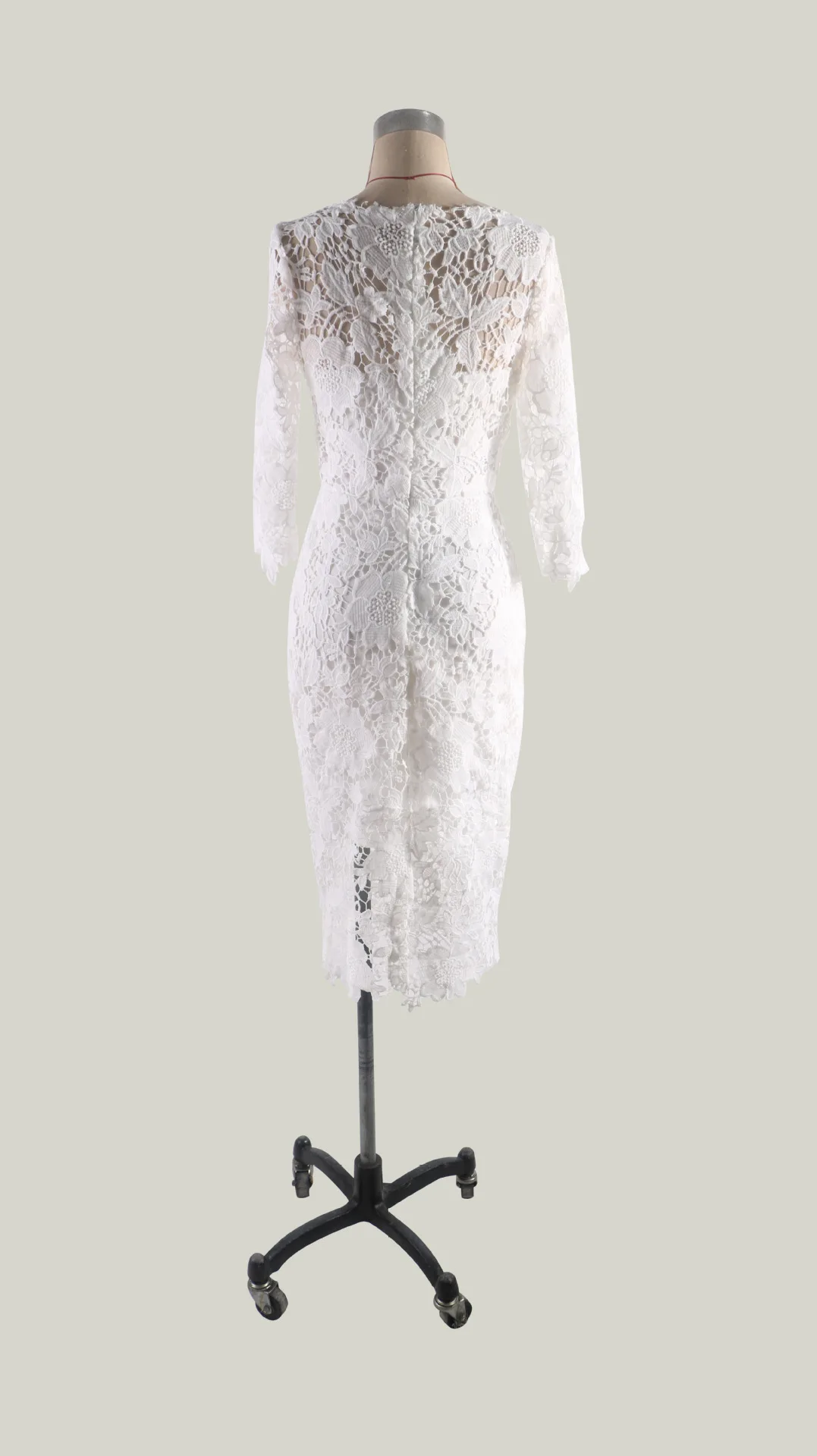 Vestido elegante de renda para mulheres, manga comprida, oco, roupa feminina, temperamento senhora, vestidos curtos de baile, branco, 2024
