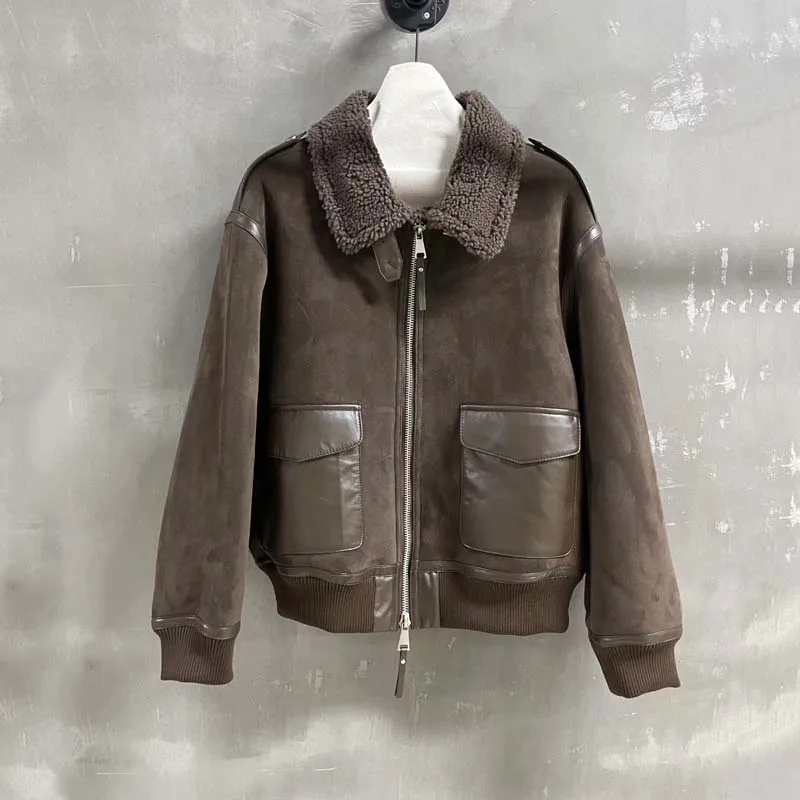 سترة من فراء الأغنام الطبيعي الحقيقي ملابس بياقة مقلوبة 2025 موضة جديدة سميكة ودافئة موضة جديدة قصيرة الطول