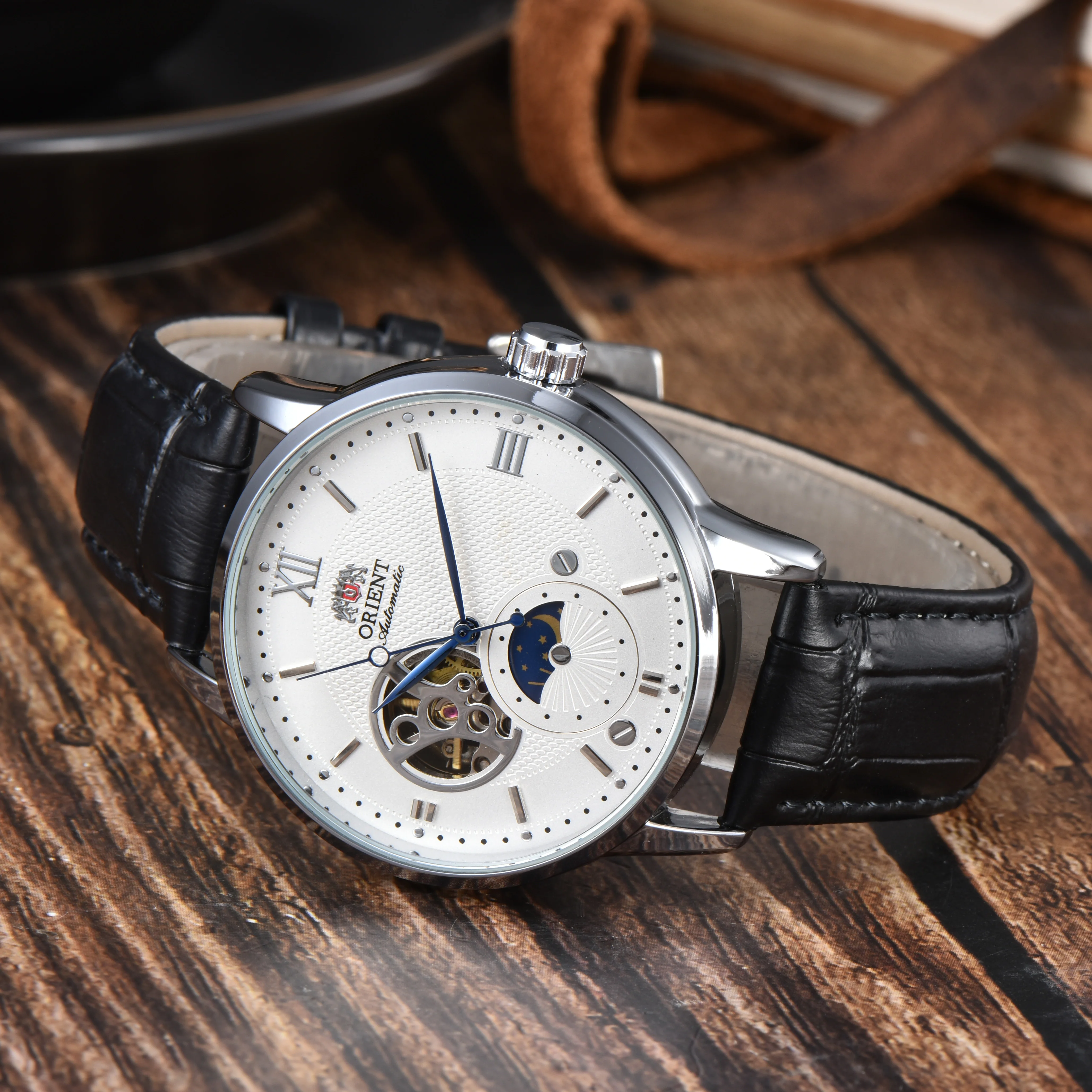 Reloj deportivo mecánico automático unisex sol, luna, estrella, hora mundial impermeable a prueba de golpes función completa serie Orient