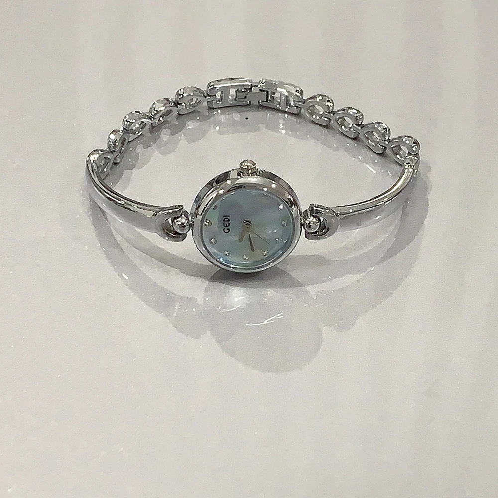 

Новое поступление, модные женские часы-браслет в стиле ретро, водостойкие женские браслеты с маленьким круглым циферблатом, наручные часы в подарок